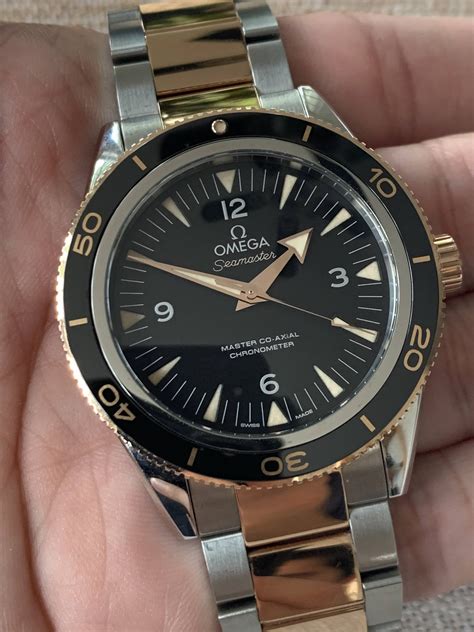 omega seamaster 300 sedna gold.